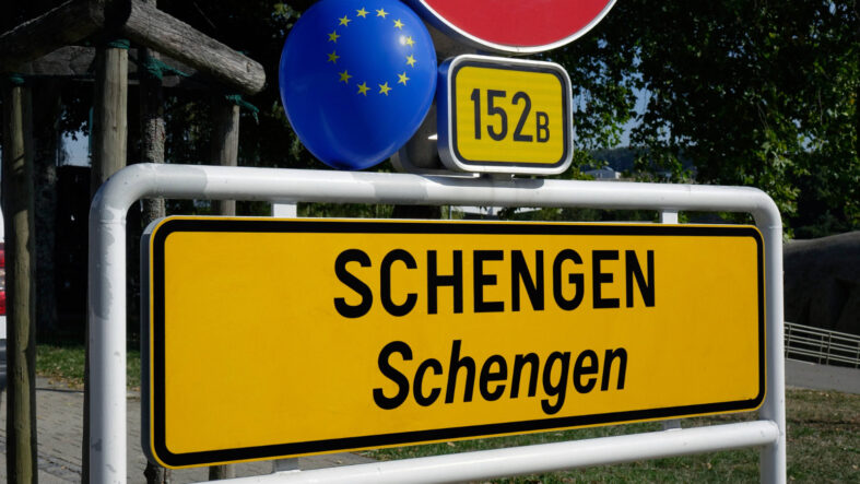 Güney Kıbrıs’ın Schengen üyeliği yeniden gündemde: AB raporunda dikkat çeken vurgu