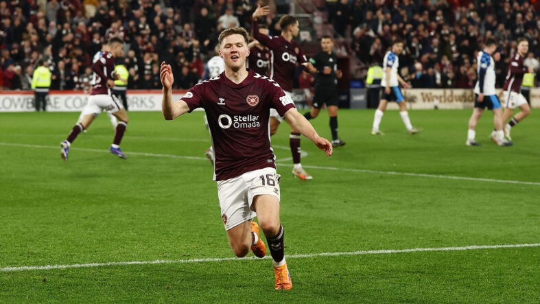 Hearts, İskoçya'da 41 yıllık hakimiyeti yıkmak için sahaya çıkacak