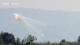 İsrail ordusu Lübnan'ın güneyine fosfor bombasıyla saldırı düzenledi