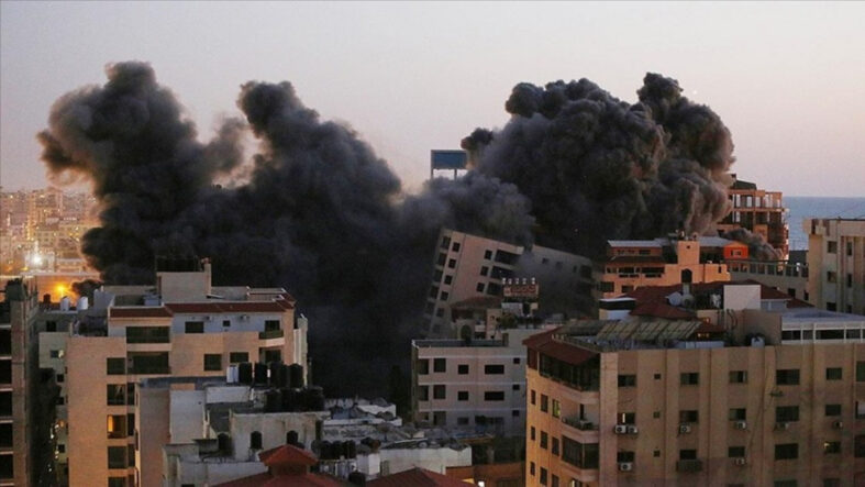 İsrail'in Gazze'ye yönelik saldırılarında 8 Filistinli öldü