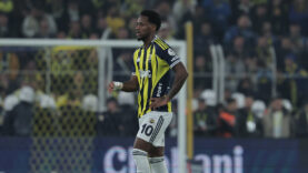 Jhon Duran, Galatasaray'ın şampiyonluk paylaşımını beğendi!