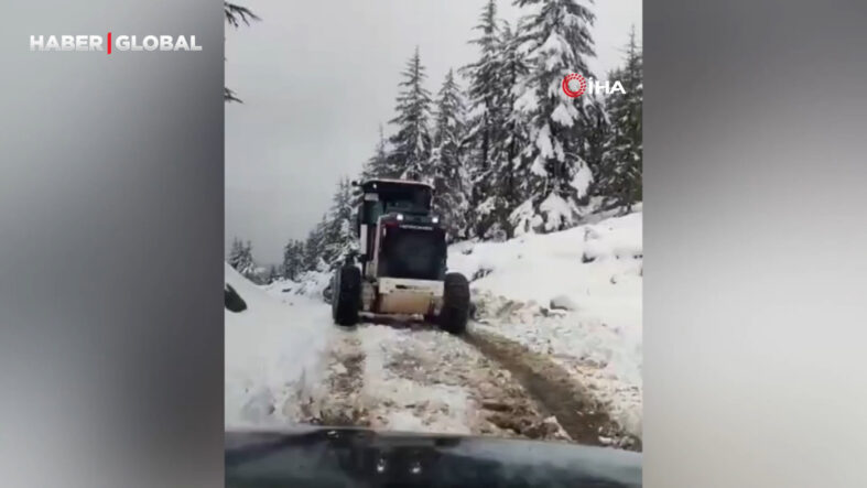Kar kalınlığı Mayıs ayında 1 metreye ulaştı, mahsur kalan vatandaş kurtarıldı