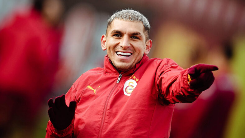 Lucas Torreira kararını değiştirdi: Galatasaray'da kalacak