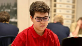 Milli satranççı Yağız Kaan Erdoğmuş, finalde dünya 1 numarası Magnus Carlsen ile karşılaşacak