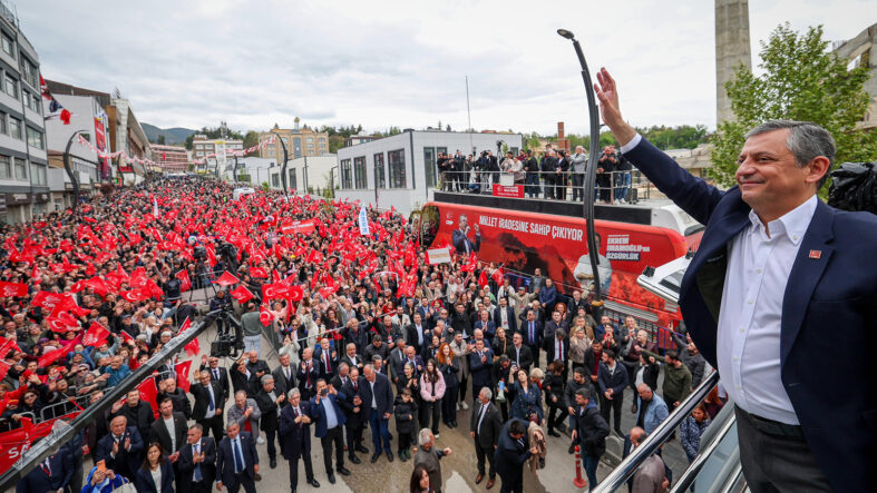 Özgür Özel: Artık seçim istiyoruz, sandık istiyoruz