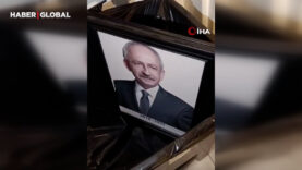 Partililer CHP il binası önünde toplandı, Kılıçdaroğlu'nun fotoğrafı çöpe atıldı