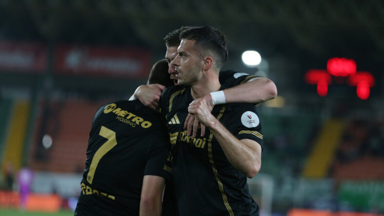 Sivasspor'dan küme düşen Kayserispor'a olay gönderme