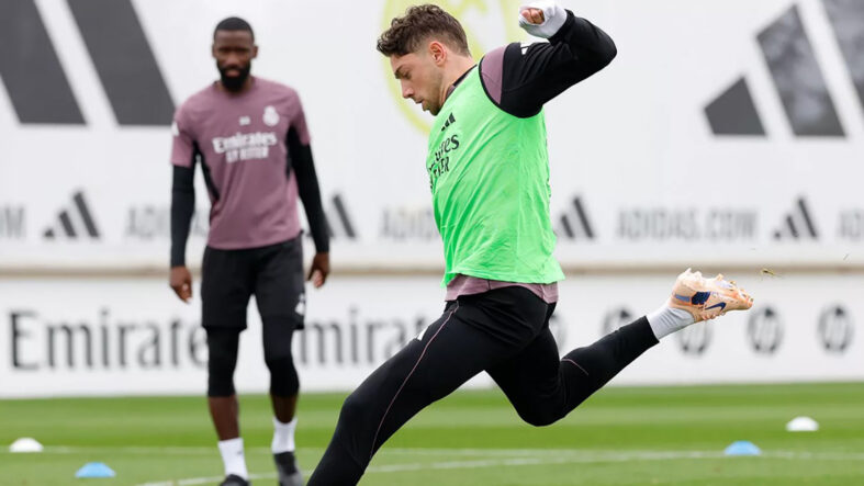 Tchouameni ile kavga edip hastanelik olan Valverde, Real Madrid'le idmanlara başladı