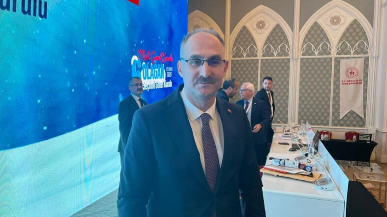 Türkiye Kayak Federasyonu başkanı yeniden Süleyman Şahin seçildi