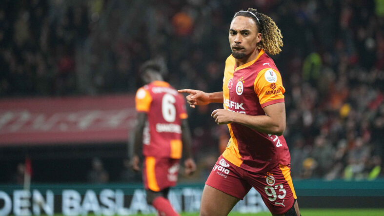 Yeni yabancı kuralı sonrası Galatasaray'da Sacha Boey defteri kapandı