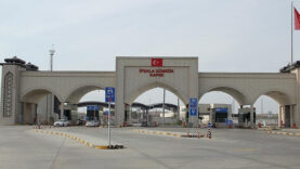 Yunanistan'dan yanlış otobüse binen 4 düzensiz göçmen İpsala Sınır Kapısı'nda yakalandı