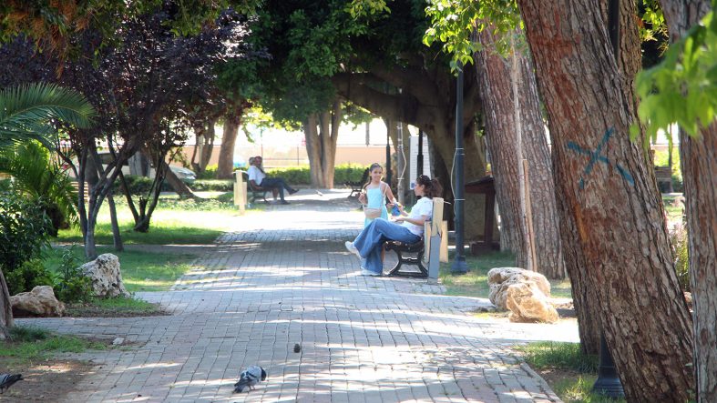 Adana’da termometreler 42 dereceyi gösterdi