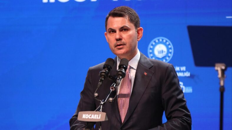 bakan-kurum-kentsel-donusum-turkiyede-bir-tercih-degil-bir-mecburiyettir.jpg