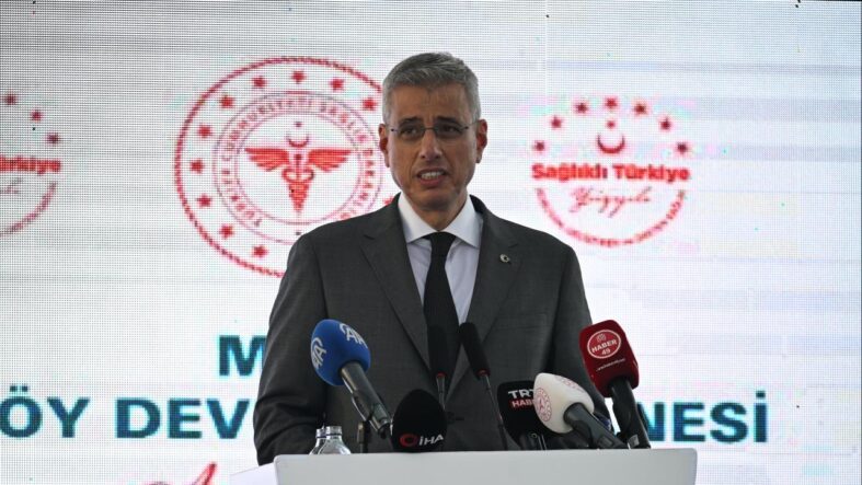 bakan-memisoglu-saglikta-dunyanin-en-iyi-ulkelerinden-biriyiz.jpg