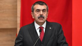 Bakan Tekin’den ‘sınavda sessizlik’ çağrısı