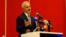 bakan-uraloglu-turksat-7a-icin-kollarimizi-sivadik.jpg