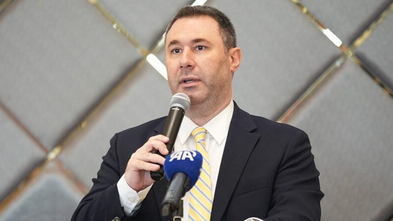 Barış Göktürk'ten Kulüpler Birliği'nde yaşananlar sonrası tepki: "Olabilir mi öyle bir şey, kimin haddine?"
