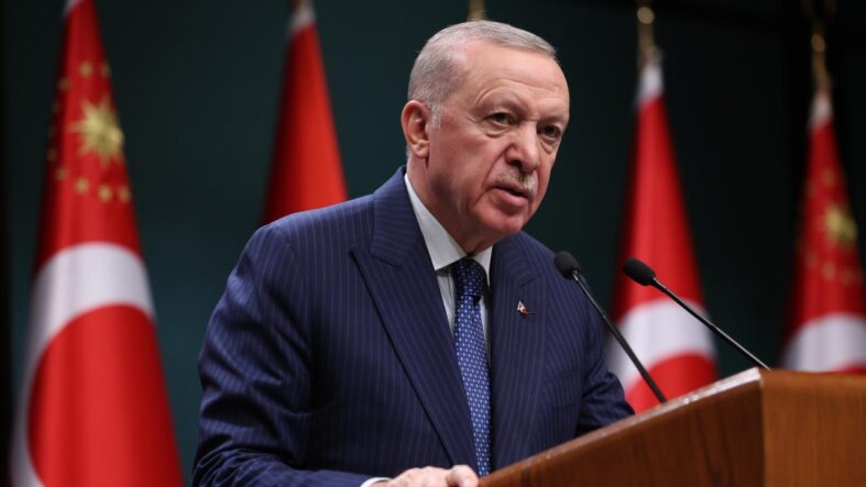 cumhurbaskani-erdogan-fuat-sezgini-andi.jpg