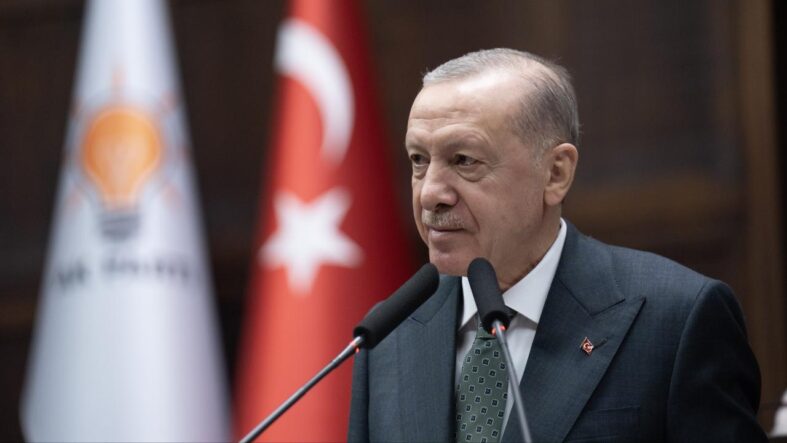 cumhurbaskani-erdogan-koruyucu-aile-gununu-kutladi.jpg