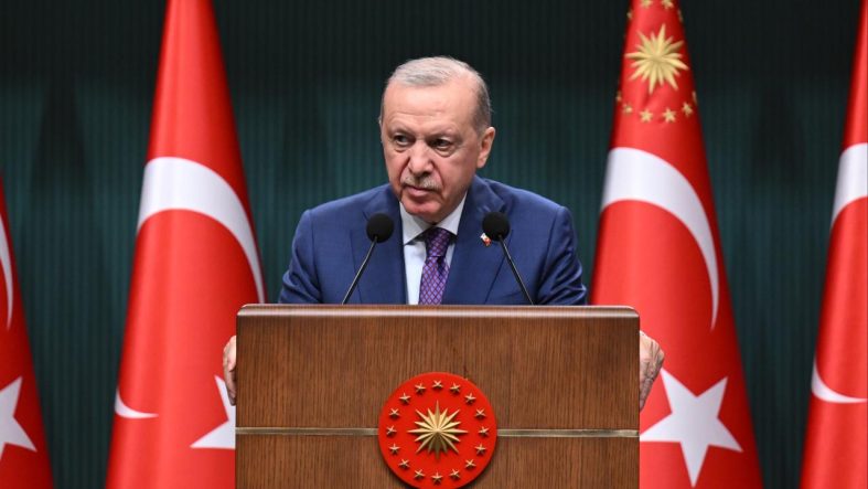 cumhurbaskani-erdogan-moritanyali-mevkidasiyla-gorustu.jpg