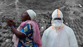 Ebola salgınında korkutan ilk ay raporu! Vaka ve ölü sayısı yükseldi