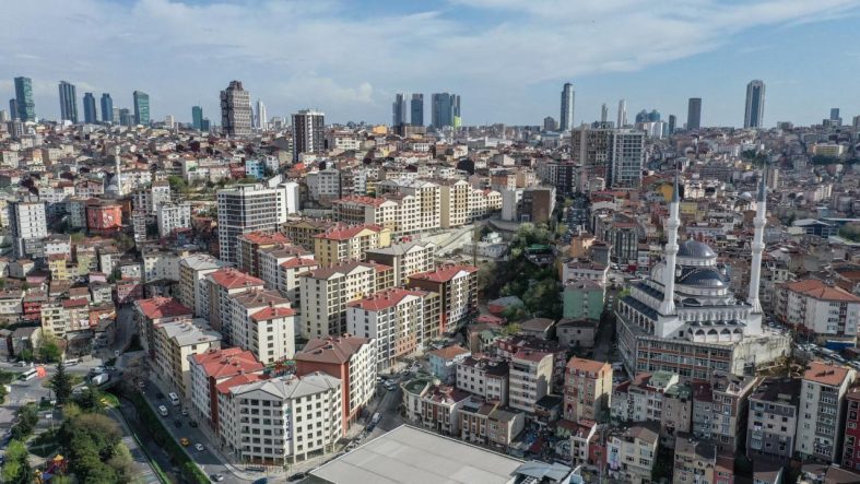 istanbulda-kentsel-donusum-kredisine-196-bin-bagimsiz-bolum-icin-on-basvuru-alindi.jpg