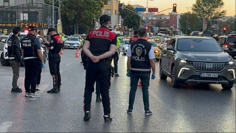 istanbulda-narkotik-denetimi.jpg