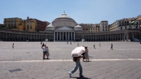 italyada-asiri-sicaklar-nedeniyle-8-kentte-kirmizi-alarm.jpg