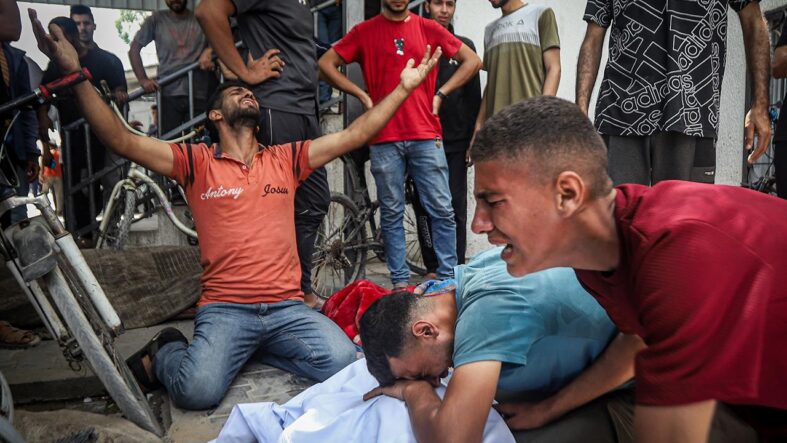 katil-israilin-gazzeye-saldirilarinda-can-kaybi-72-bin-996ya-yukseldi.jpg
