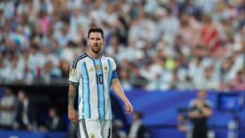 messi-dunya-kupasina-rekorla-basladi.jpg