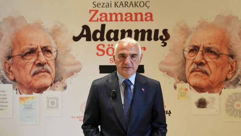 Sezai Karakoç’un arşivi, 'Zamana Adanmış Sözler' sergisiyle ilk kez ortaya çıktı
