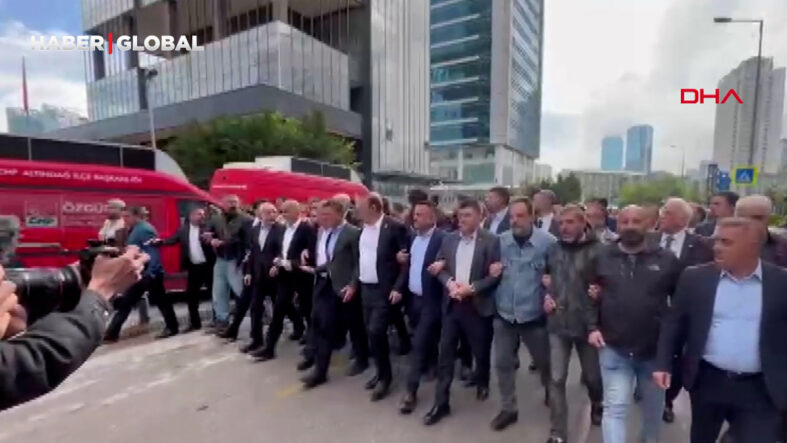 CHP Genel Merkezinde tahliye gerginliği