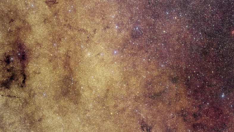 Tek karede 60 milyon yıldız: Samanyolu’nun en büyük fotoğrafı çekildi!
