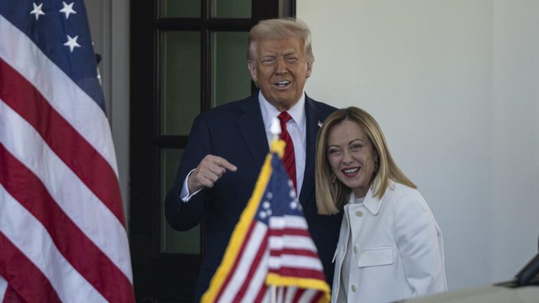 trump-iranin-nukleer-tehdidiyle-alakadar-olmadigi-icin-meloniye-yuklendi.jpg