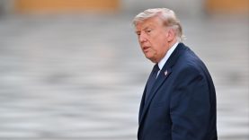 trump-senatoda-savas-yetkileri-tasarisinin-onaylanmasinin-dusmana-yardim-sagladigini-savundu.jpg