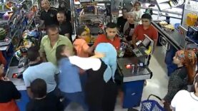 yegenlerini-markette-darp-eden-dayi-yengeye-10ar-yil-hapis-cezasi.jpg