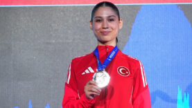 Zümra Rezzan İm'den Avrupa Karate Şampiyonası'nda gümüş madalya