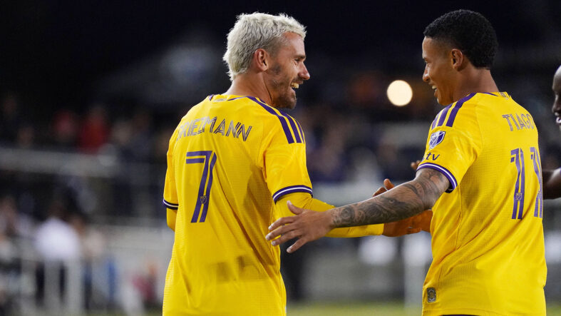 antoine-griezmann-mls-kariyerine-golle-basladi.jpg
