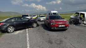 ardahanda-trafik-kazasi-7-yarali.jpg