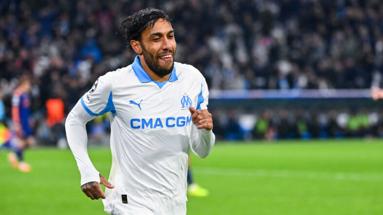 corum-fk-aubameyangi-kadrosuna-katiyor-gabonlu-yildiz-istanbula-geldi.jpg