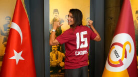 galatasaray-carole-costayi-transfer-etti.jpg