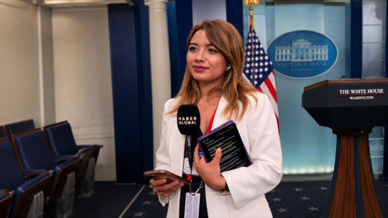 haber-global-muhabiri-saadet-celikci-her-haberin-merkezinde-bir-insan-hikayesi-var.jpg