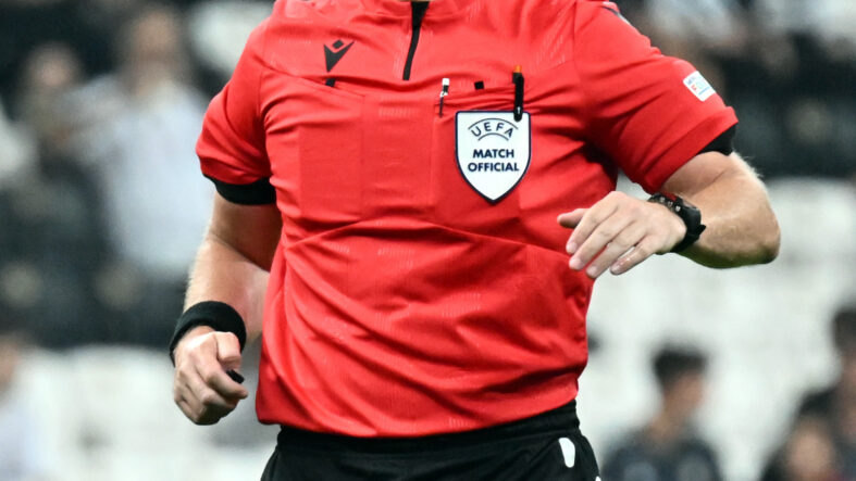 inter-turku-basaksehir-macinin-hakemi-belli-oldu.jpg
