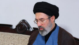 iran-lideri-hamaneyin-bazi-nedenlerle-herhangi-bir-yer-veya-kisiyle-iletisim-kurmadigi-one-suruldu.jpg