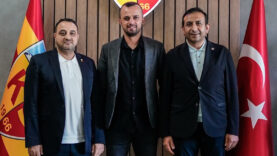 kayserispor-genel-koordinatoru-ilhan-parlak-gorevinden-istifa-etti.jpg
