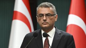 kktc-cumhurbaskani-erhurmandan-abye-muzakere-masasinda-taraf-olarak-yeriniz-yok.jpg