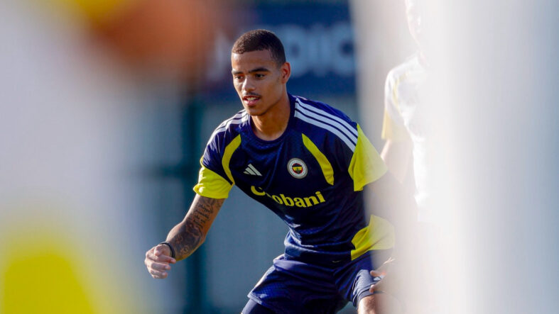 nathan-ake-ve-mason-greenwood-uefa-listesine-dahil-edildi.jpg