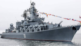 rus-askeri-gemisi-ingiltere-aciklarinda-gercek-muhimmatla-tatbikat-yapti.jpg