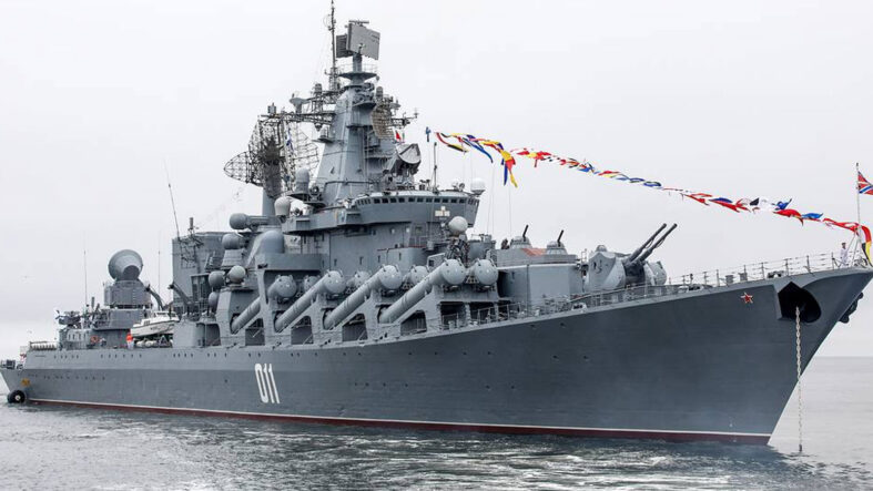 rus-askeri-gemisi-ingiltere-aciklarinda-gercek-muhimmatla-tatbikat-yapti.jpg