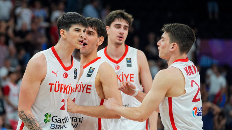 u17-dunya-kupasinda-turkiye-ceyrek-finale-yukseldi.jpg